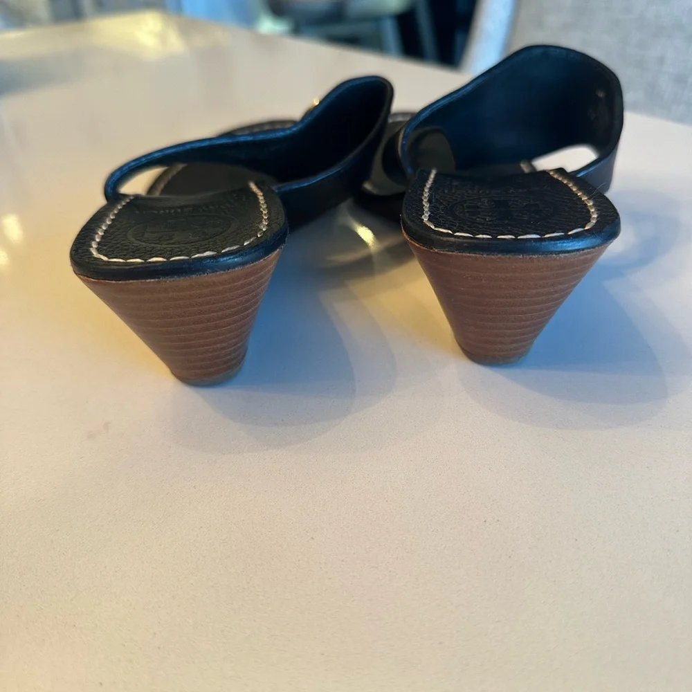 Tory Burch Black Leather Logo Thong Sandals